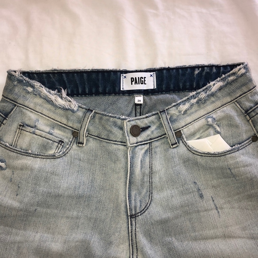 PAIGE LIGHTWASH BF JEANS